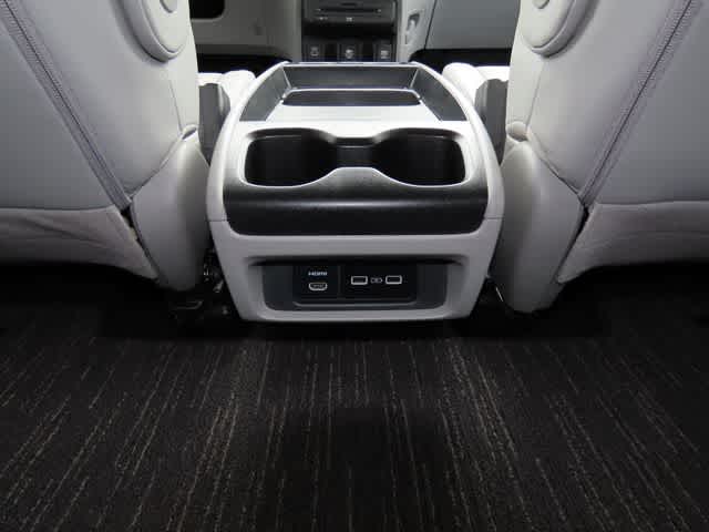 Thumbnail: 2023 Honda Odyssey - 26