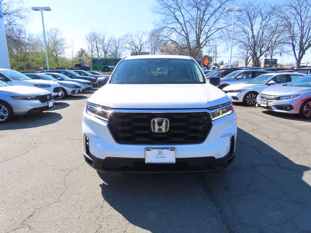 Thumbnail: 2023 Honda Pilot - 6