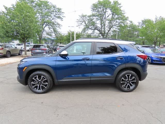Thumbnail: 2022 Chevrolet TrailBlazer - 3