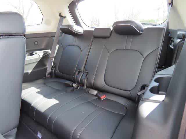 Thumbnail: 2025 Honda Pilot - 16