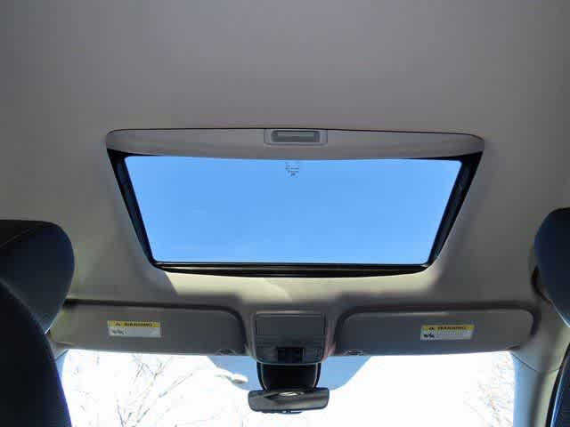 Thumbnail: 2023 Honda Odyssey - 23