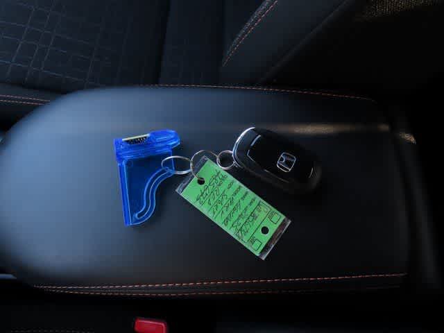 Thumbnail: 2025 Honda HR-V - 25