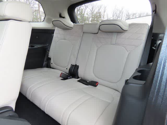 Thumbnail: 2026 Honda Pilot - 16