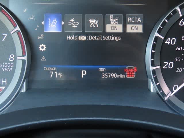 Thumbnail: 2024 Toyota Highlander - 27