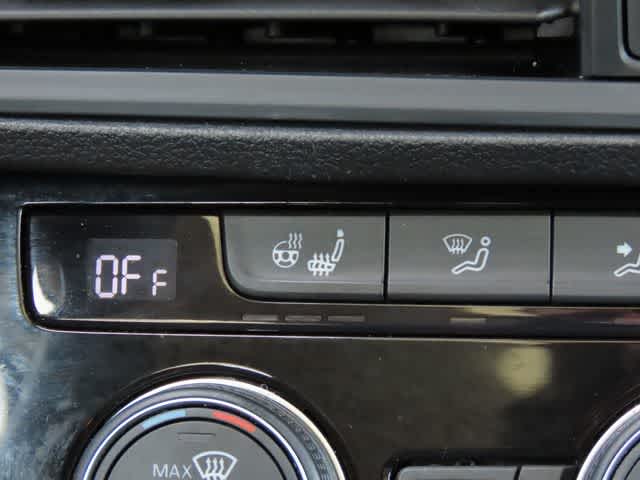 Thumbnail: 2020 Volkswagen Jetta - 22