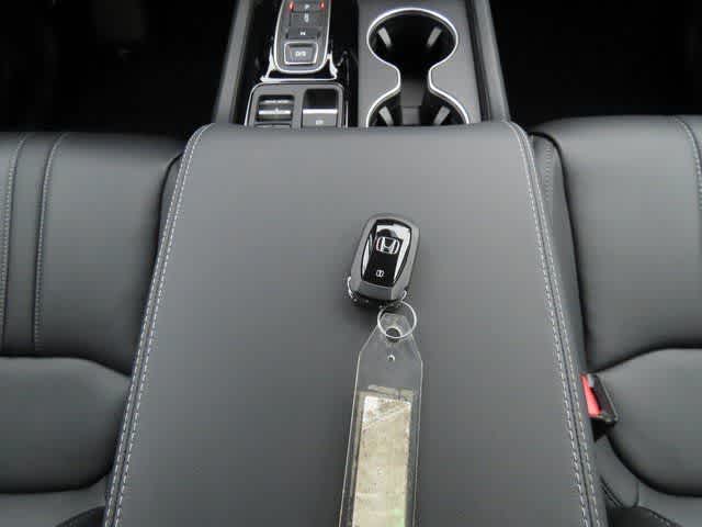 Thumbnail: 2026 Honda Pilot - 30