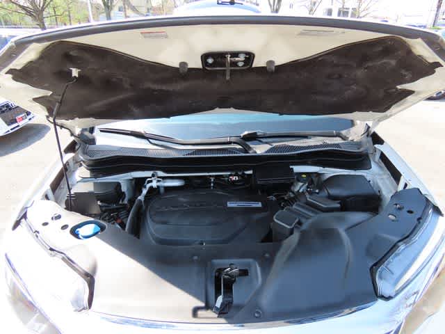 Thumbnail: 2019 Honda Pilot - 10