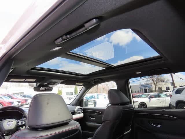 2025 Honda Pilot Black Edition 17