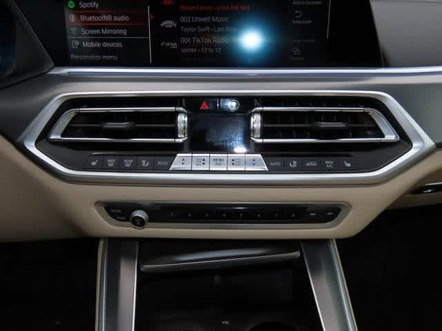 Thumbnail: 2022 BMW X5 - 23