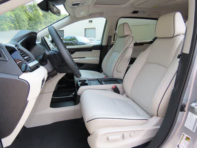 Thumbnail: 2026 Honda Odyssey - 13