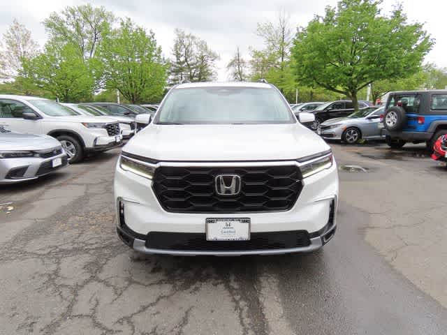 Thumbnail: 2023 Honda Pilot - 6