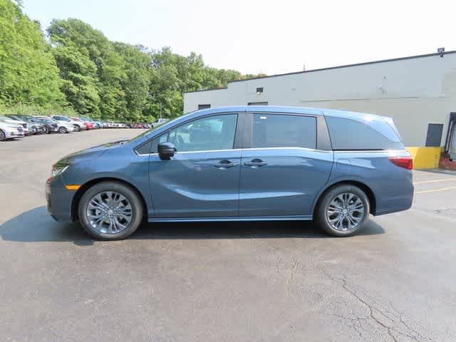 Thumbnail: 2026 Honda Odyssey - 3