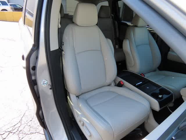 Thumbnail: 2025 Honda Odyssey - 17