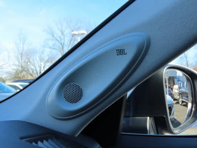 Thumbnail: 2024 Toyota Highlander - 24