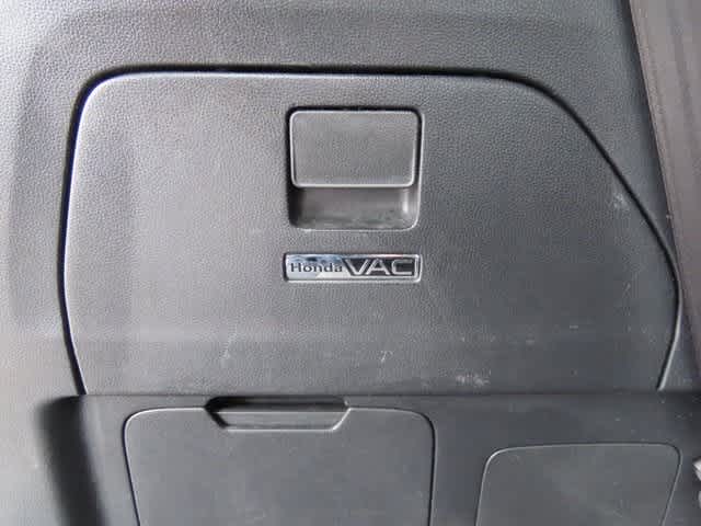 Thumbnail: 2019 Honda Odyssey - 13