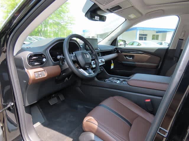 2025 Honda Pilot Elite 2