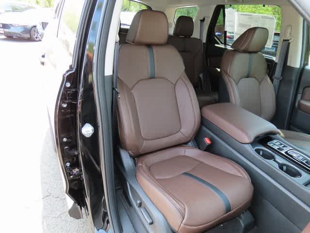2025 Honda Pilot Elite 17
