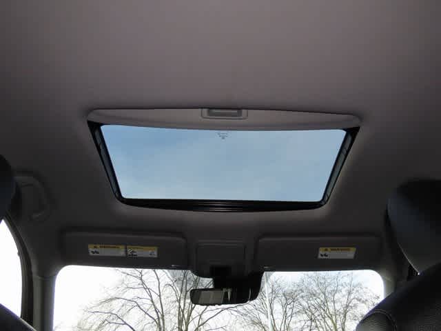 Thumbnail: 2022 Honda Pilot - 25