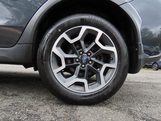 Thumbnail: 2017 Subaru Crosstrek - 10
