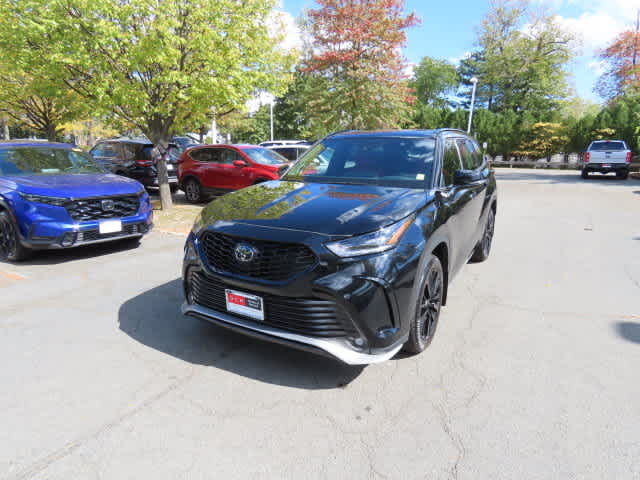 2025 Toyota Highlander XSE