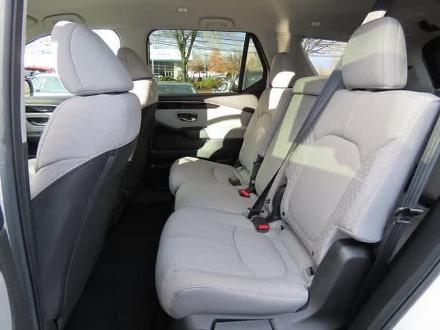 Thumbnail: 2023 Honda Pilot - 14