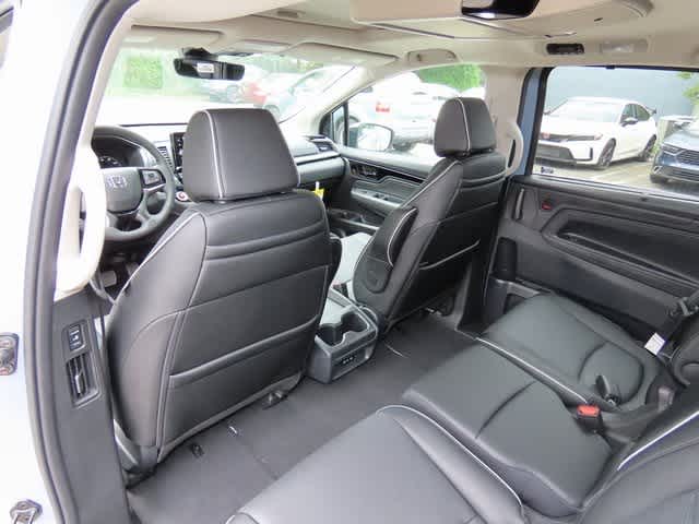 Thumbnail: 2026 Honda Odyssey - 16