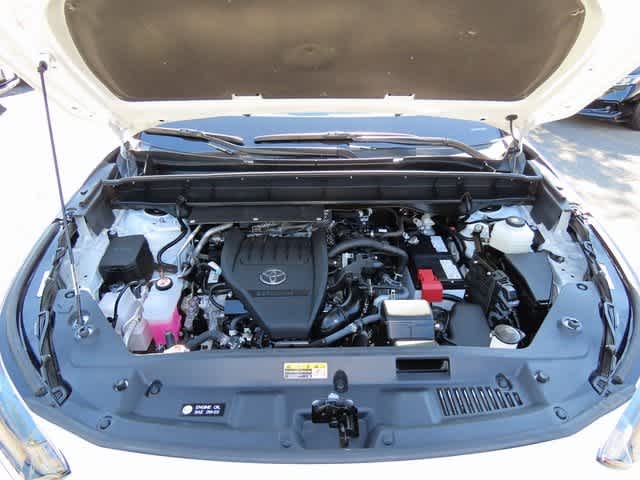 Thumbnail: 2024 Toyota Highlander - 10