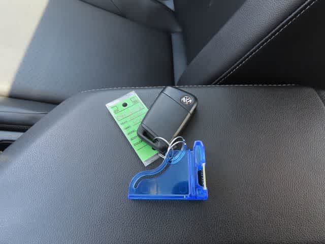 Thumbnail: 2020 Volkswagen Jetta - 27