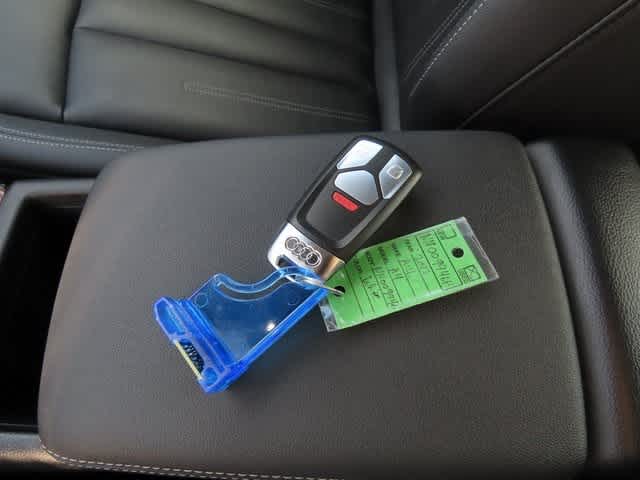 Thumbnail: 2022 Audi A4 - 27