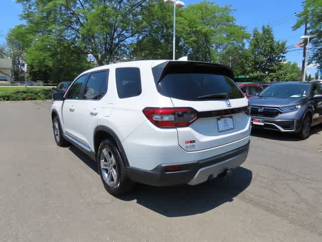 Thumbnail: 2023 Honda Pilot - 3