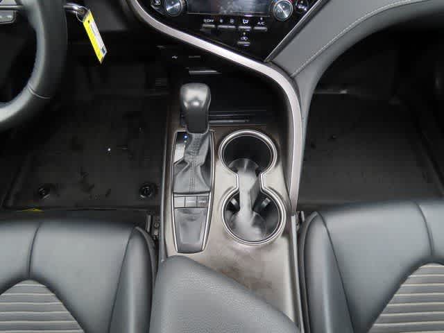 Thumbnail: 2023 Toyota Camry - 20