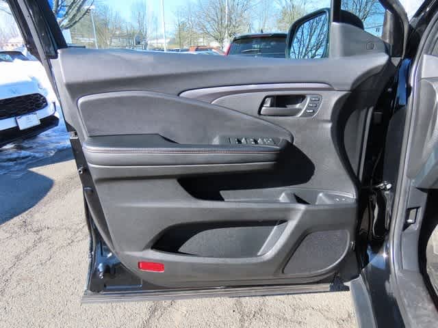 Thumbnail: 2023 Honda Passport - 15