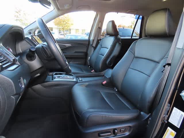 Thumbnail: 2022 Honda Pilot - 12