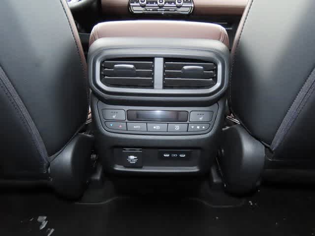 Thumbnail: 2025 Honda Pilot - 31