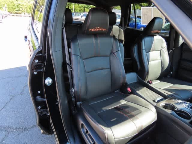 Thumbnail: 2023 Honda Passport - 16