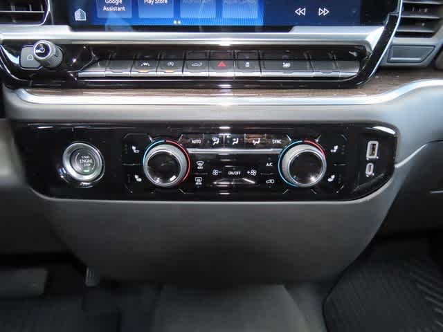 Thumbnail: 2023 Chevrolet Silverado 1500 - 22