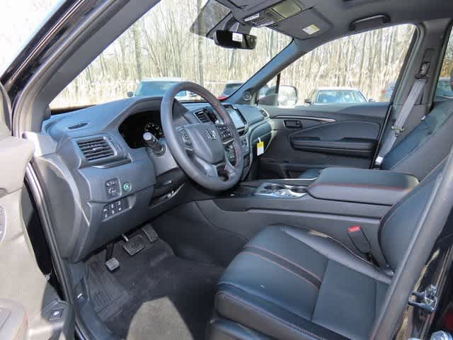 Thumbnail: 2025 Honda Ridgeline - 2