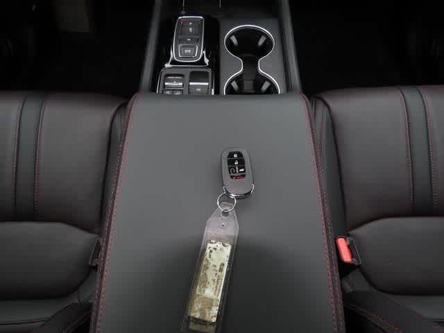 Thumbnail: 2026 Honda Pilot - 32