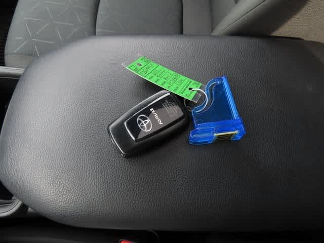 Thumbnail: 2023 Toyota RAV4 - 26