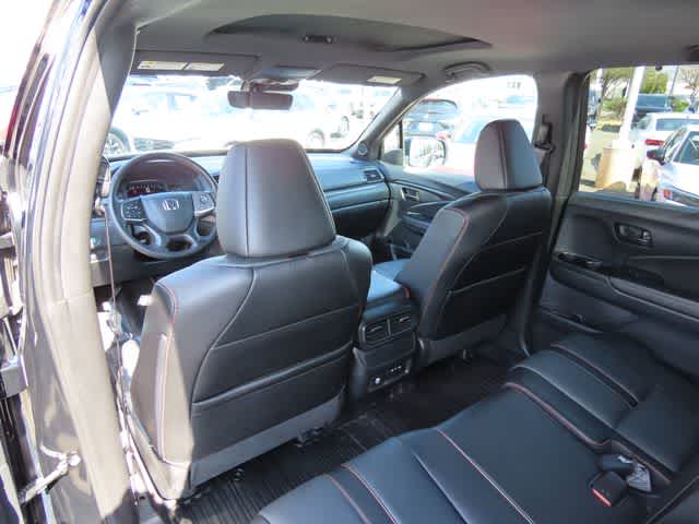Thumbnail: 2024 Honda Passport - 14