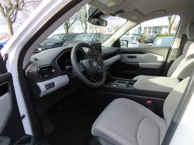 Thumbnail: 2023 Honda Pilot - 2