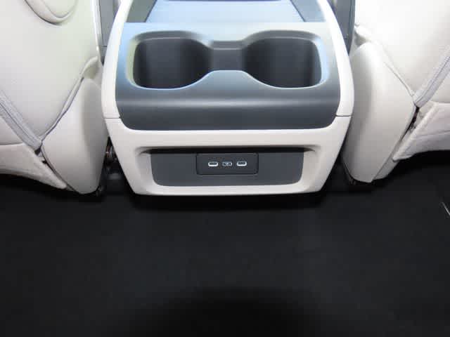 Thumbnail: 2026 Honda Odyssey - 24