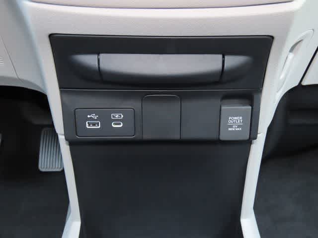 Thumbnail: 2026 Honda Odyssey - 22