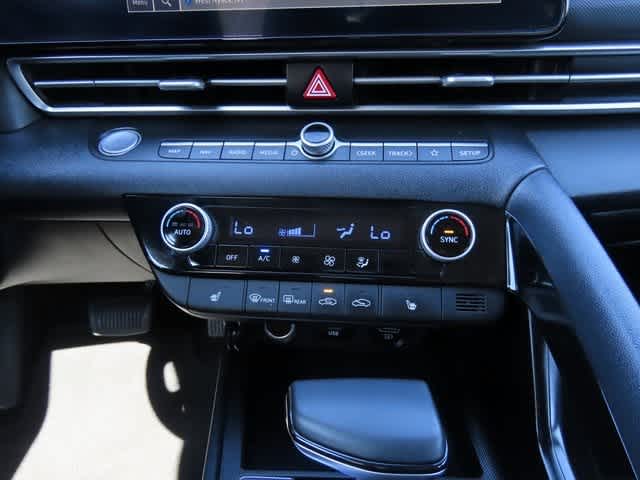 Thumbnail: 2023 Hyundai Elantra - 21