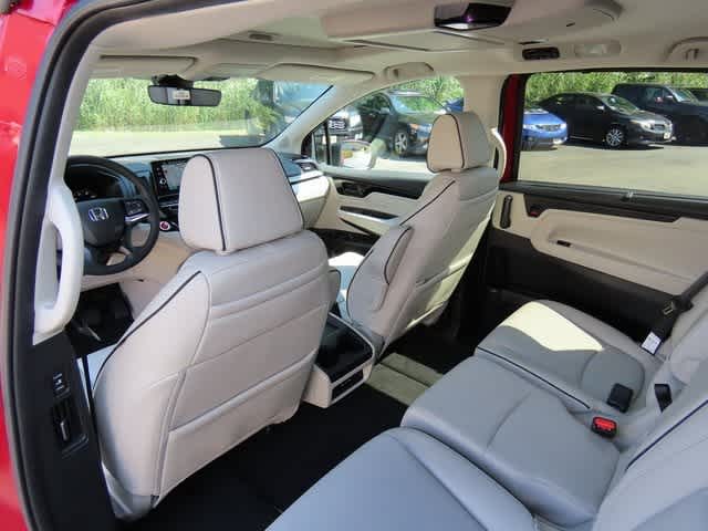 Thumbnail: 2025 Honda Odyssey - 16