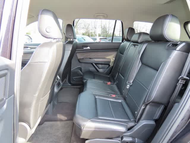 Thumbnail: 2022 Volkswagen Atlas - 15