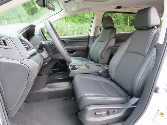 2025 Honda Odyssey EX-L 12