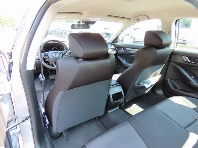 2022 Honda Accord LX 13
