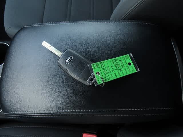 Thumbnail: 2019 Kia Sorento - 27