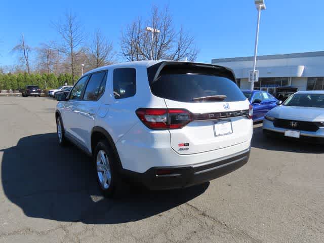 Thumbnail: 2023 Honda Pilot - 4